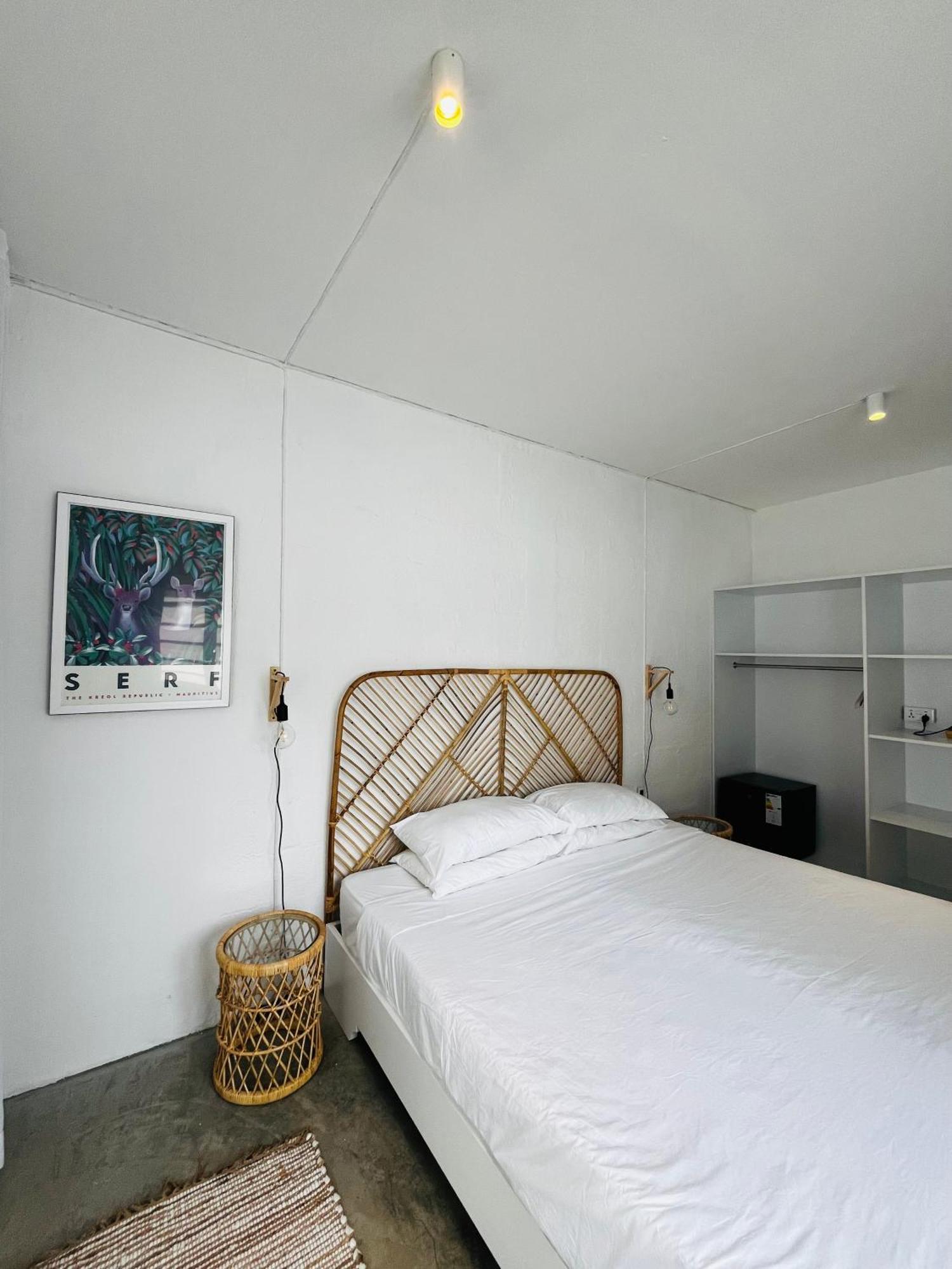 Summerdays Studios Coteau Raffin Экстерьер фото